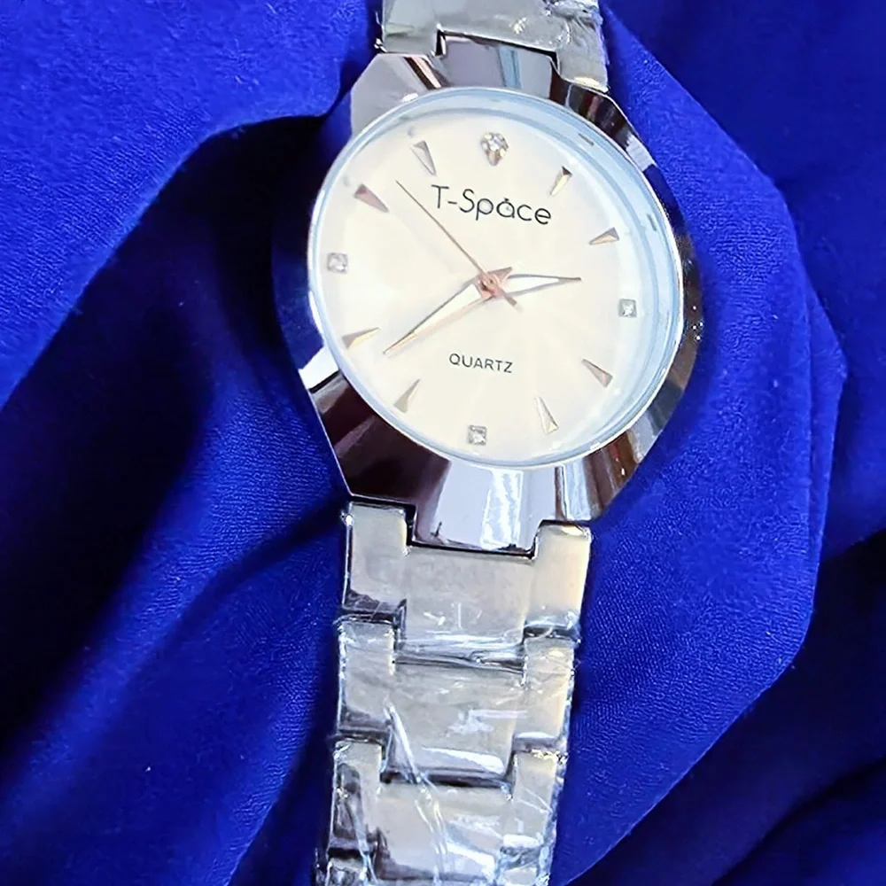T-Space Silver Classic Mens Dress Watch  New battery fully working